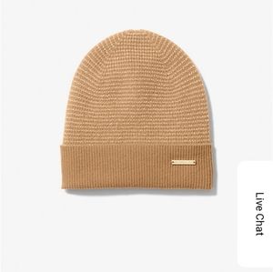 NWT Michael Kors beanie